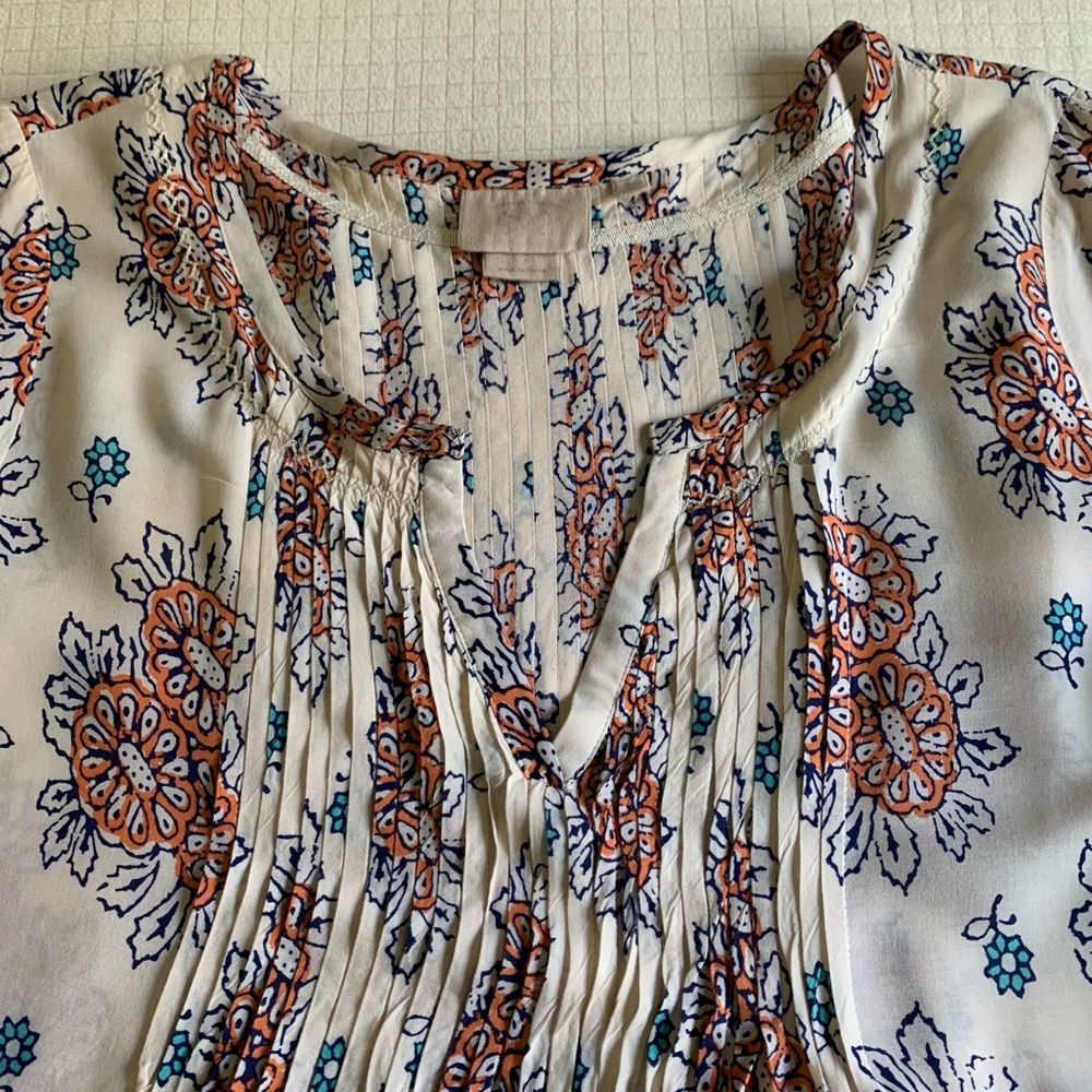 Vanessa Virginia cream floral cropped blouse